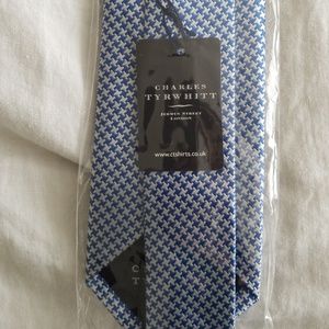 NEW with tags Charles Tyrwhitt Imperial Tie